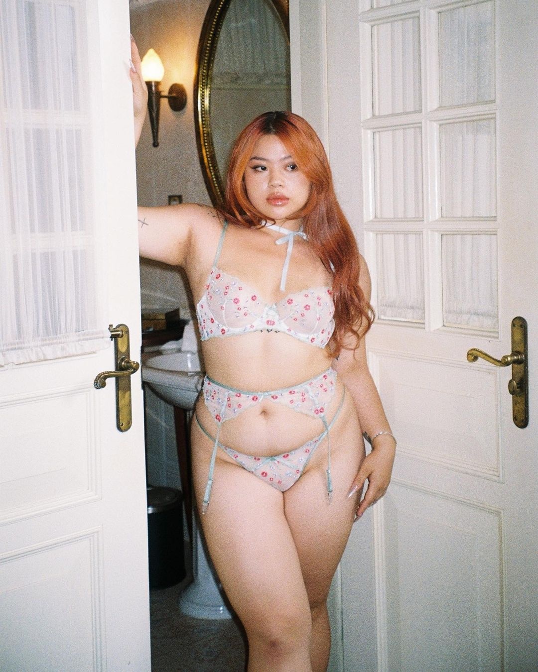 nội y 8/3,  mua quà 8/3,  male gaze,  ngành nội y,  victoria's secret,  quốc tế phụ nữ ảnh 11 noi y 8/3,  mua qua 8/3,  male gaze,  nganh noi y,  victoria's secret,  quoc te phu nu anh 11