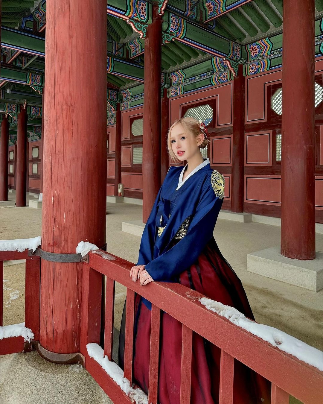 Newsfeed Rate,  Xoai Non,  Thach Trang,  Mym Tran anh 11