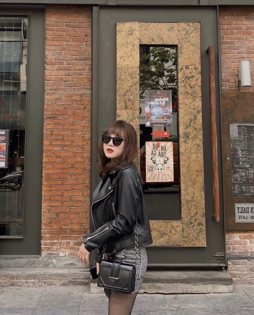 thiet ke CV, dich vu thiet ke CV,  mat tien dich vu,  goi thiet ke CV,  nhan vien van phong anh 2