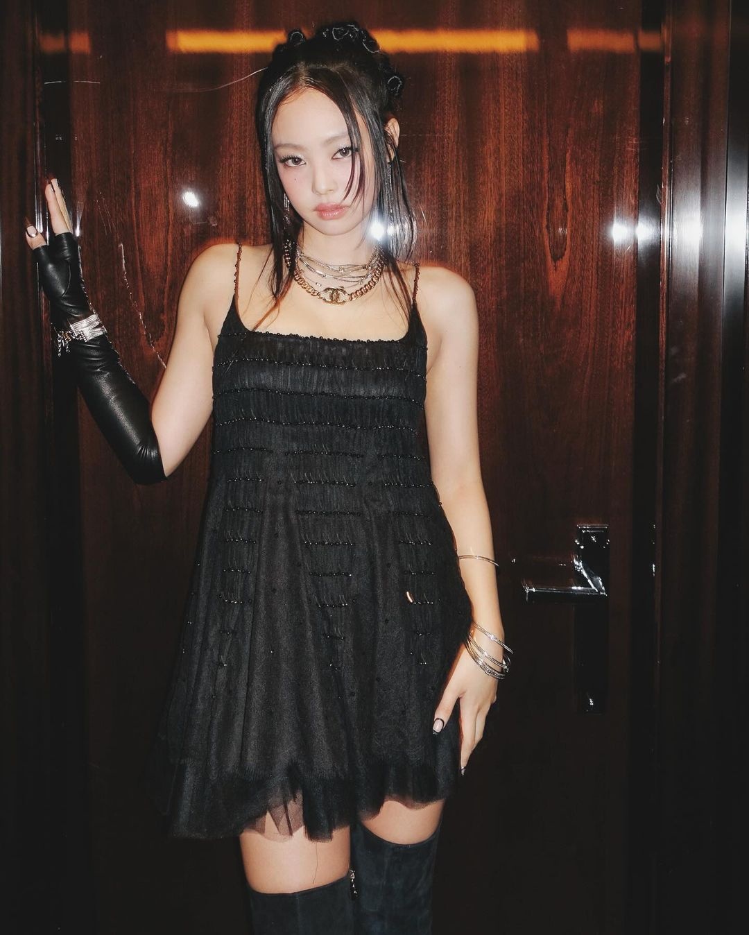 Jisoo BlackPink,  dai su thuong hieu,  Jisoo Dior,  tuan le thoi trang,  gia tri truyen thong anh 13