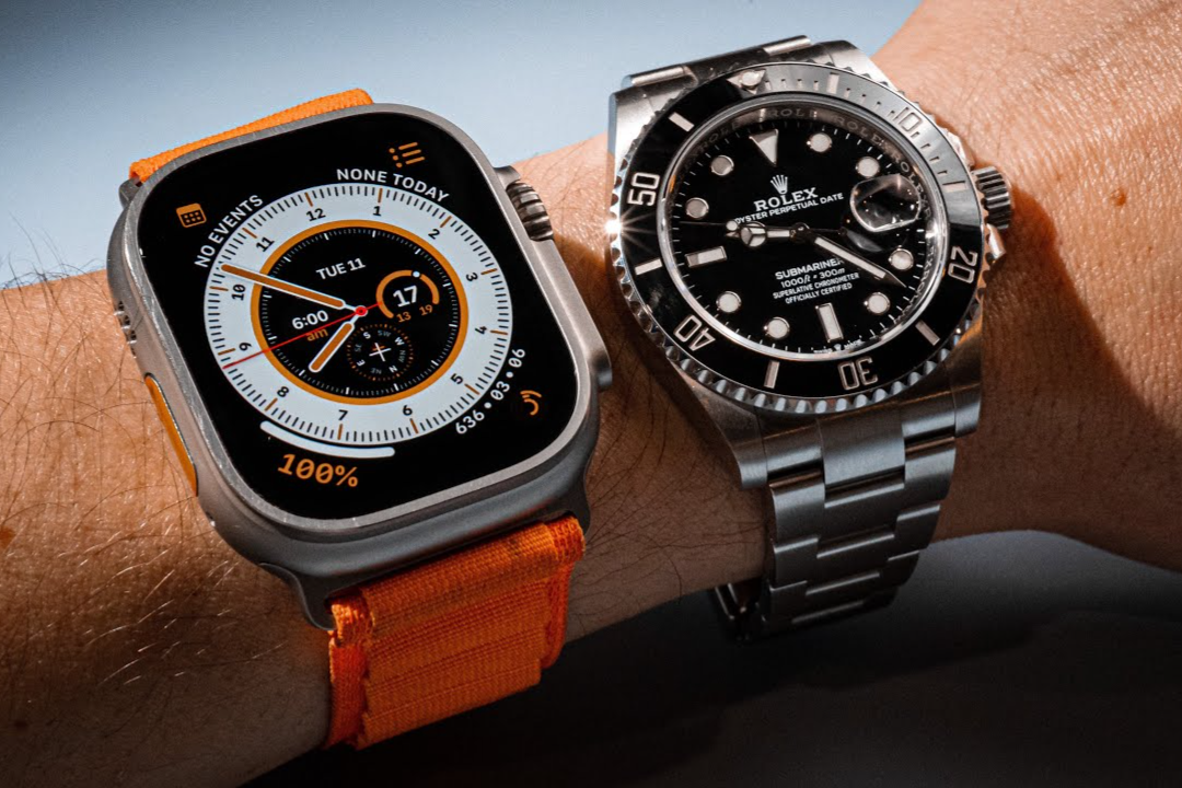 Cuoc chien khong hoi ket giua fan Apple Watch va fan dong ho co hinh anh