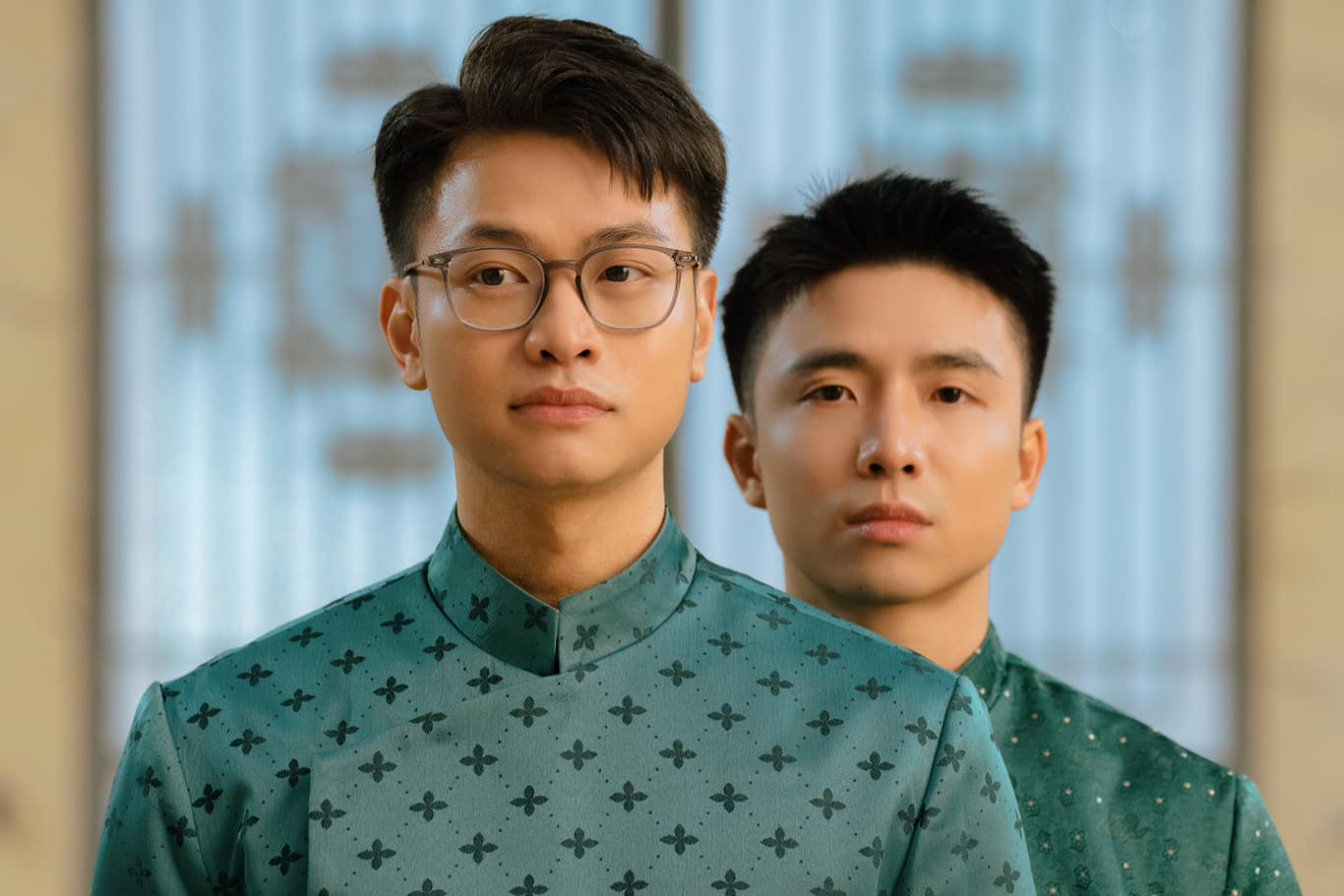 Thay gi tu con sot Ninh Anh Bui va Tung Duong? hinh anh