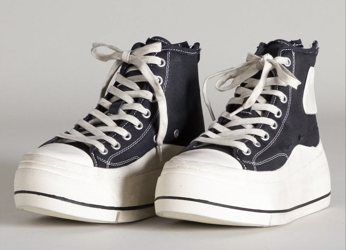 giay BlackPink,  thanh vien BlackPink, Boots nghin USD cua Lisa, Lisa BlackPink cao bao nhieu,  Jisoo instagram anh 15