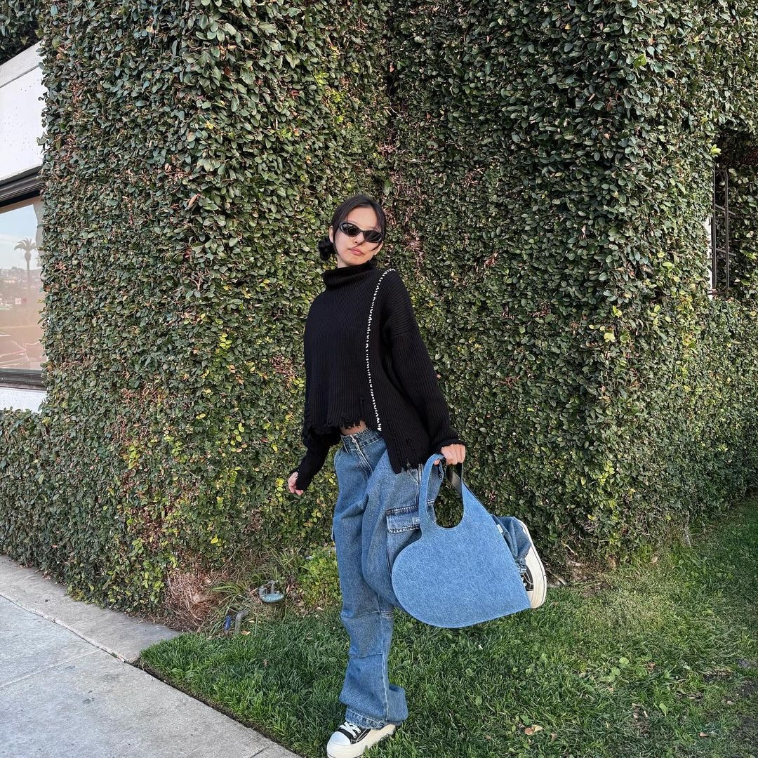 giay BlackPink,  thanh vien BlackPink, Boots nghin USD cua Lisa, Lisa BlackPink cao bao nhieu,  Jisoo instagram anh 13