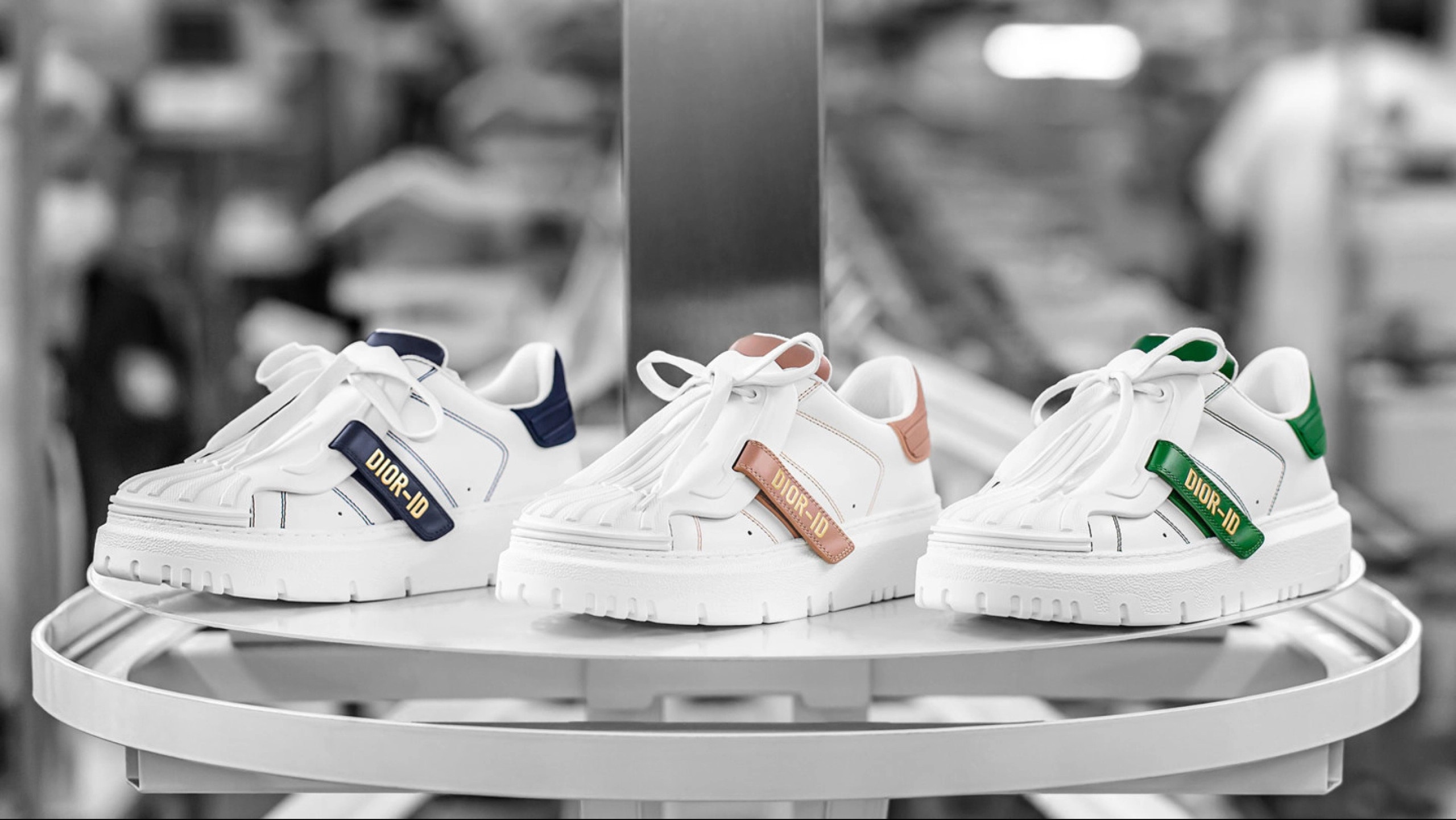 giay BlackPink,  thanh vien BlackPink, Boots nghin USD cua Lisa, Lisa BlackPink cao bao nhieu,  Jisoo instagram anh 4