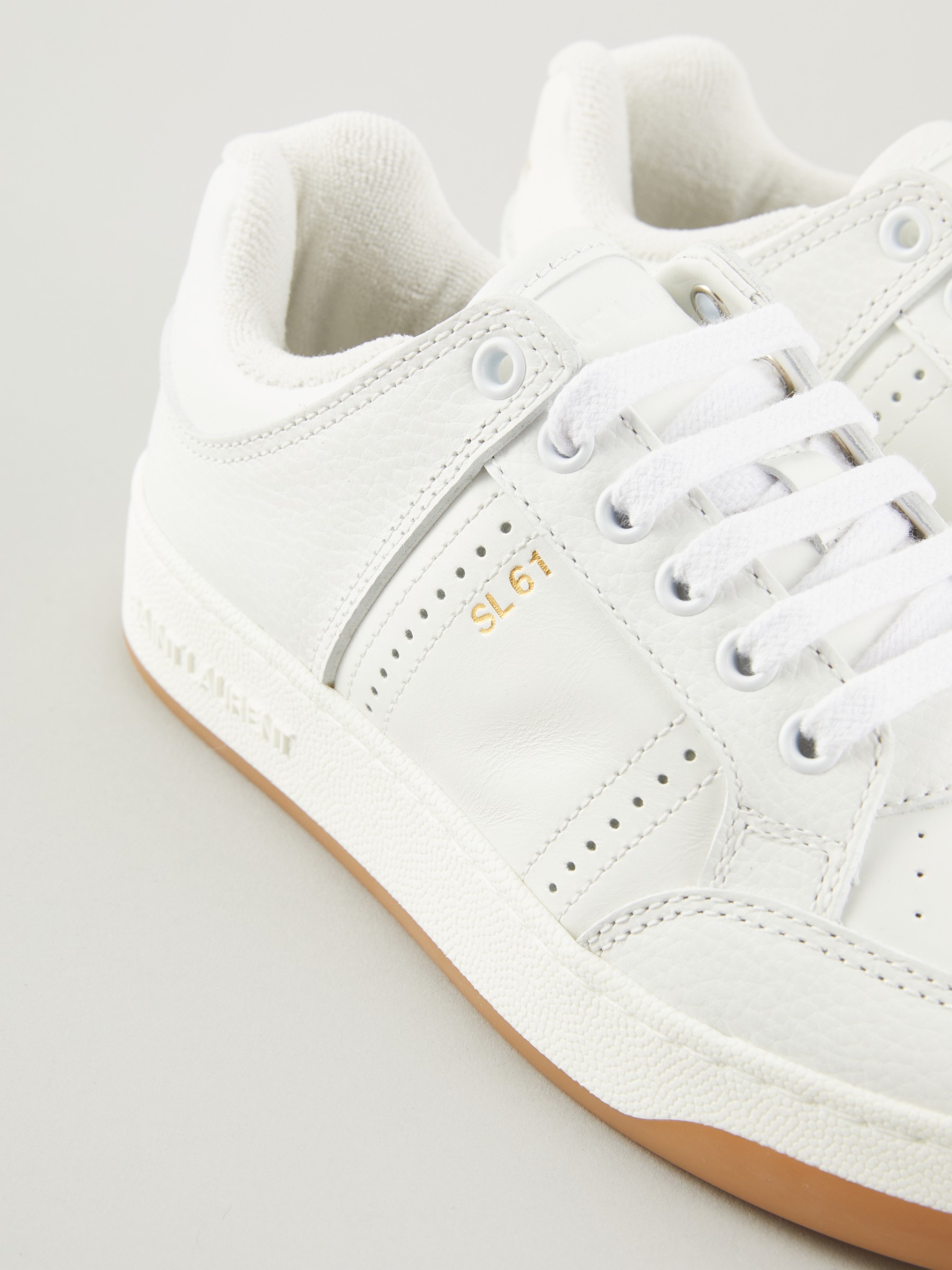 giay BlackPink,  thanh vien BlackPink, Boots nghin USD cua Lisa, Lisa BlackPink cao bao nhieu,  Jisoo instagram anh 10