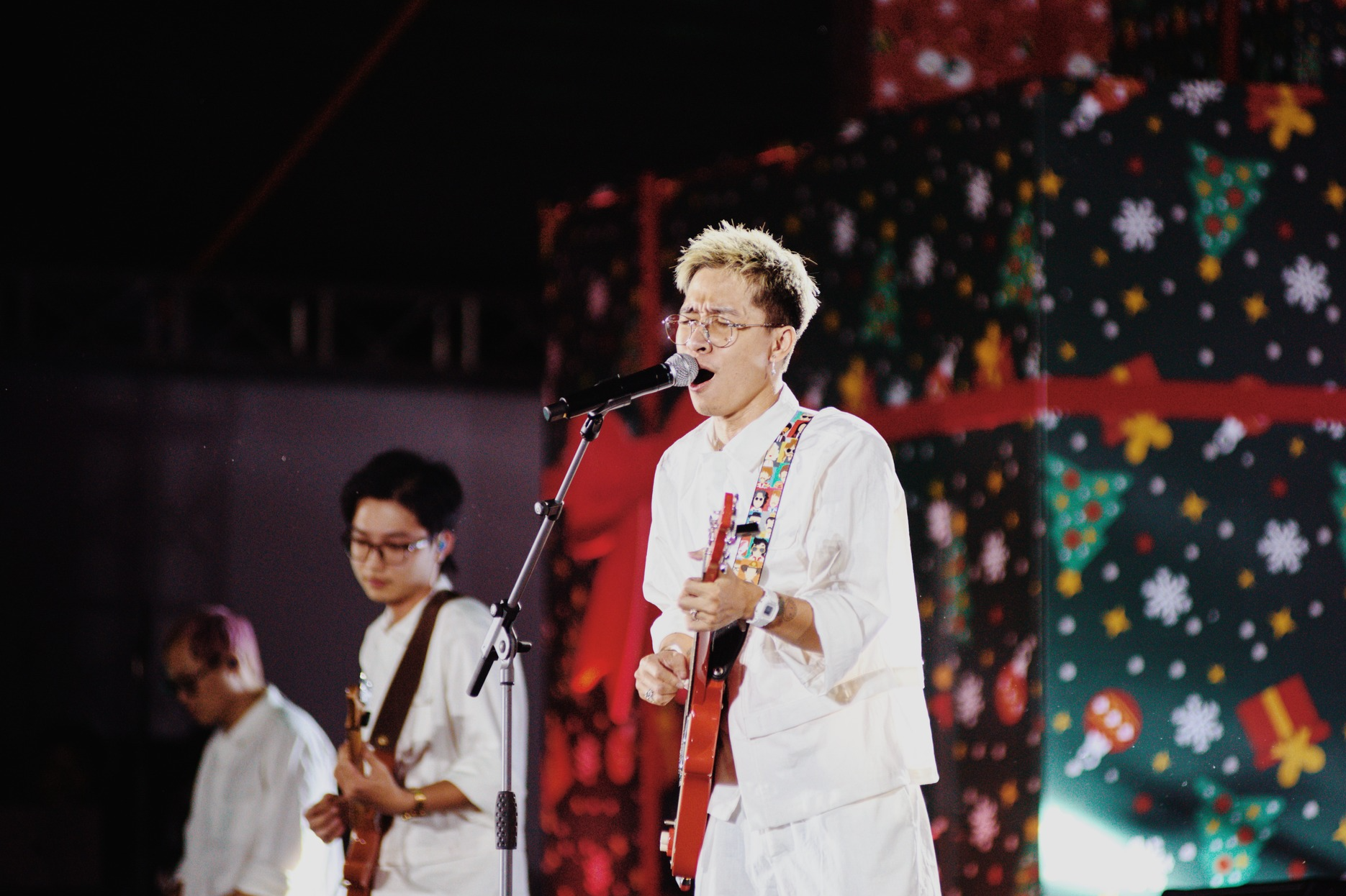 Ngot tan ra, nhung thanh pho mo mang, summer tour Ngot,  pass ve ntpmm anh 1