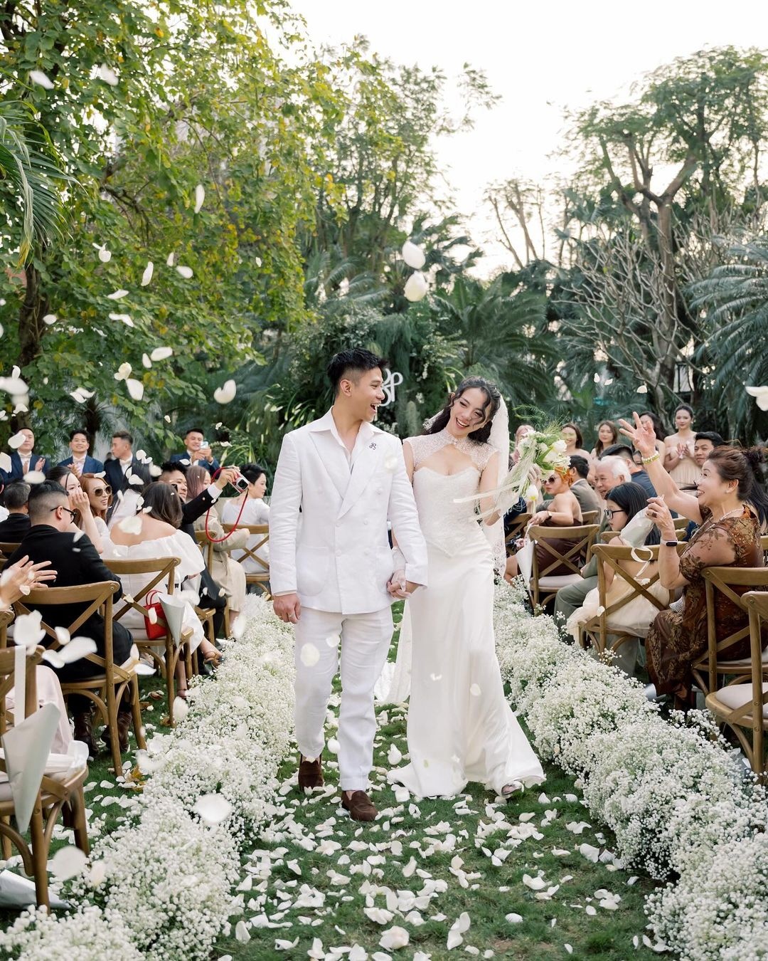 đám cưới tô sa,  đám cưới mika nguyễn,  xa xỉ thầm lặng,  quiet luxury,  đám cưới xa xỉ,  gây sốt,   ảnh 1 dam cuoi to sa,  dam cuoi mika nguyen,  xa xi tham lang,  quiet luxury,  dam cuoi xa xi,  gay sot, anh 1