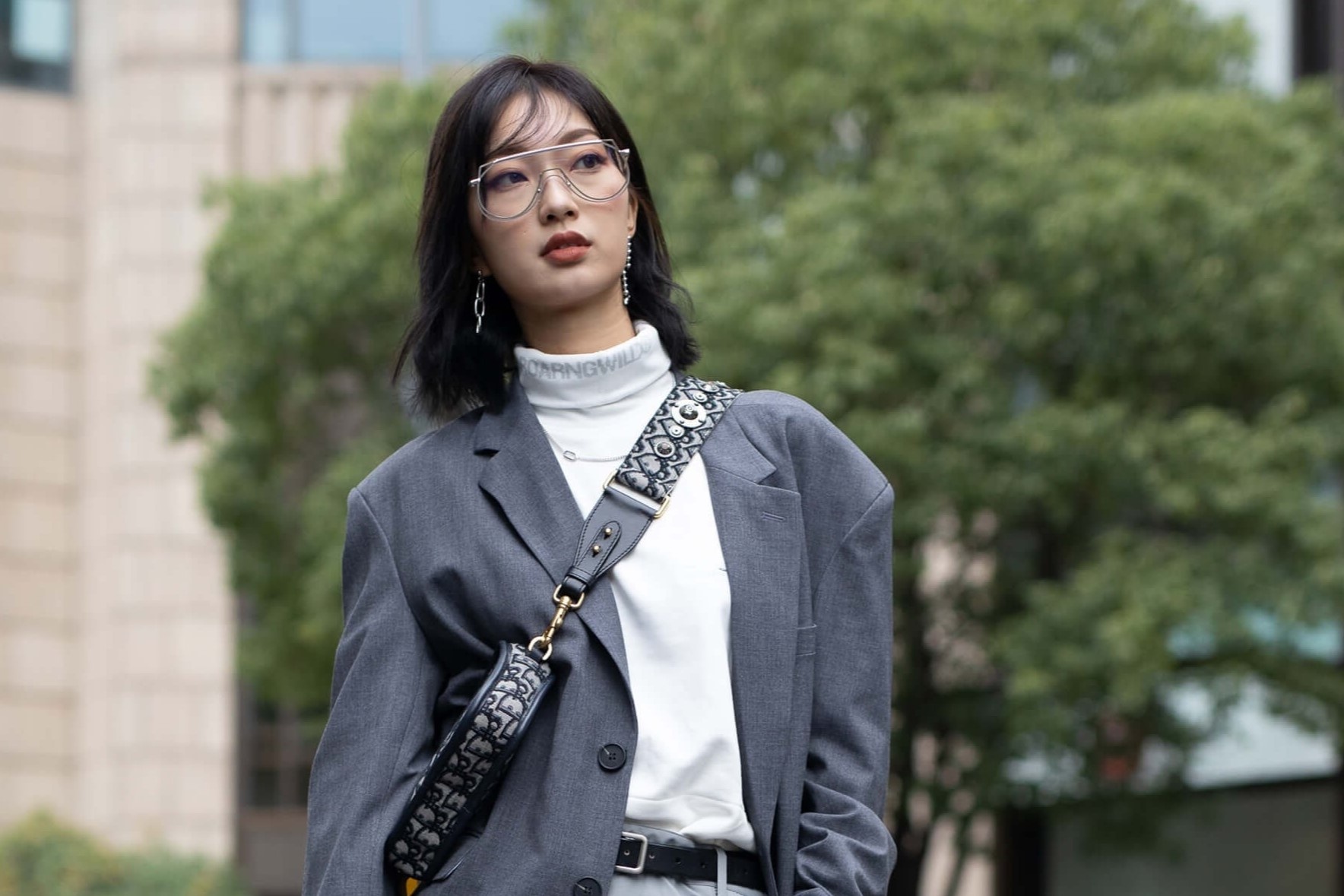 Dong yen xuong day, dan choi hang hieu do xo sang Nhat Ban hinh anh