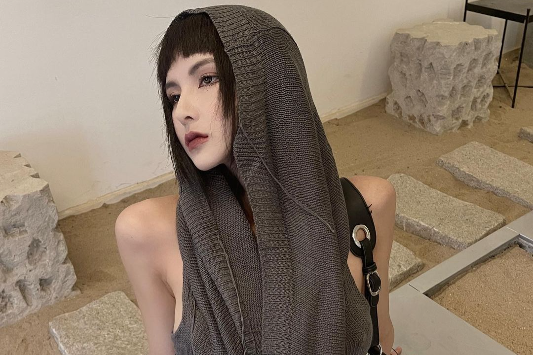 Mac kin mit nhu phim 'Dune' de chong nang hinh anh