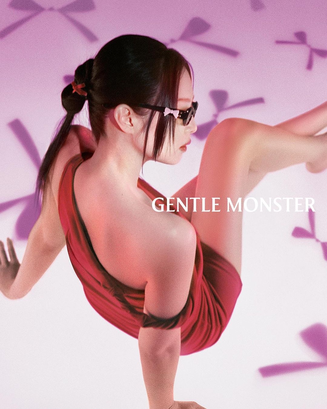 Jennie,  Gentle Monster,  spot jennie lyrics,  jennie zico,  gentle salon,  capybara viet nam anh 6