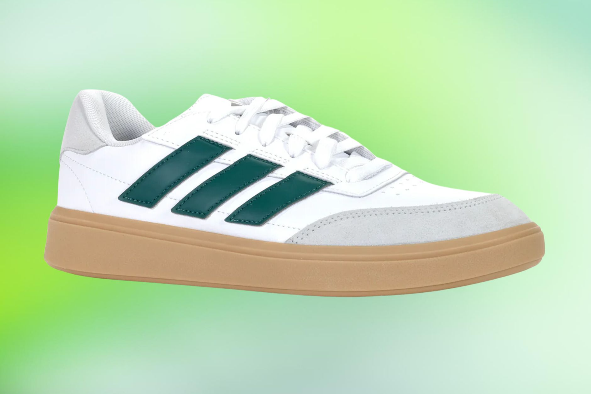 Cam 60 USD mua duoc giay adidas, Puma hinh anh