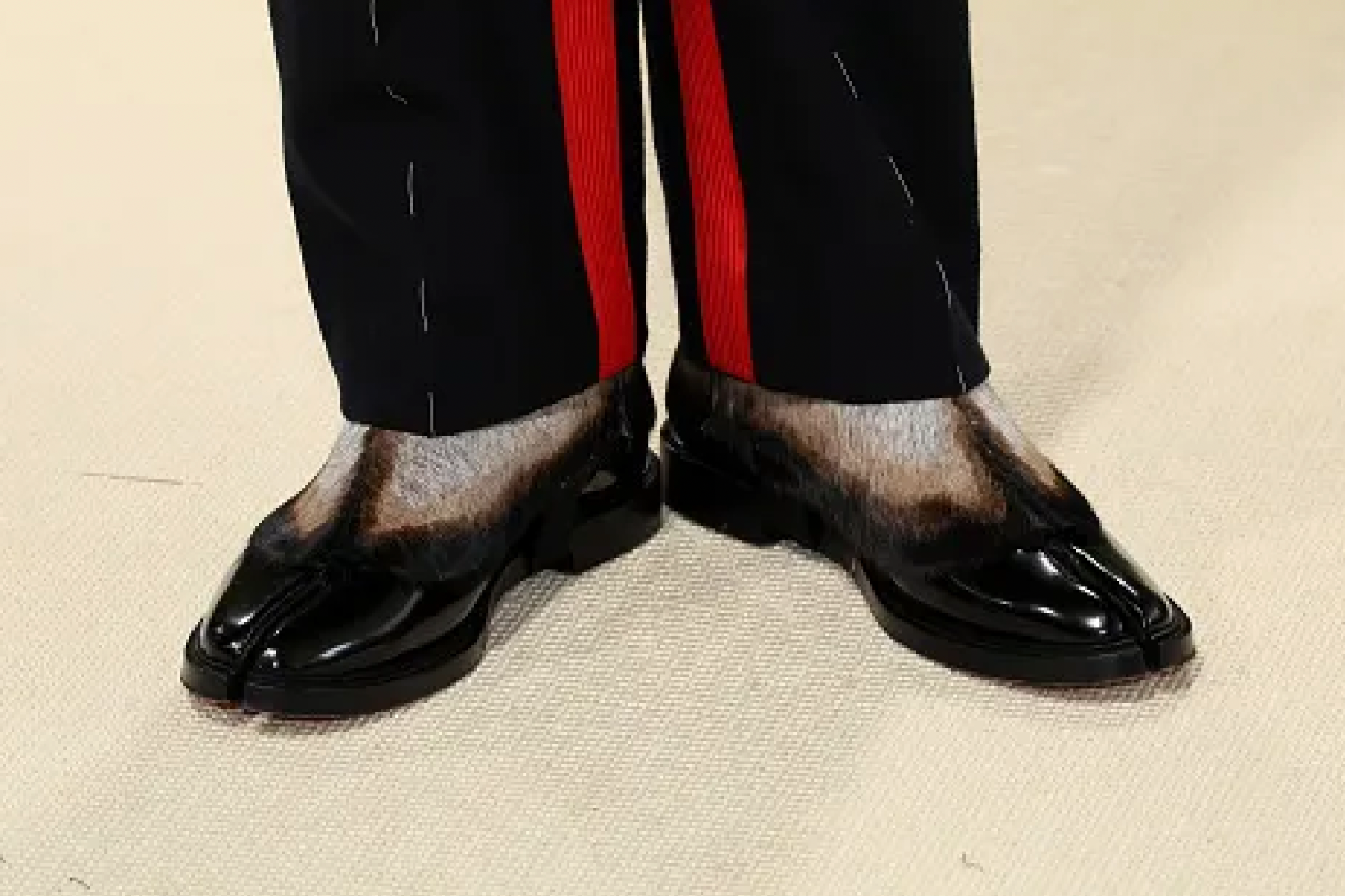 Giay mong ngua tai Met Gala 2024 hinh anh