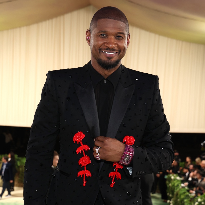 Met Gala 2024,  Jacob & Co. Billionaire,  Usher,  Billionaire III Rubies,  dong ho cao cap anh 1