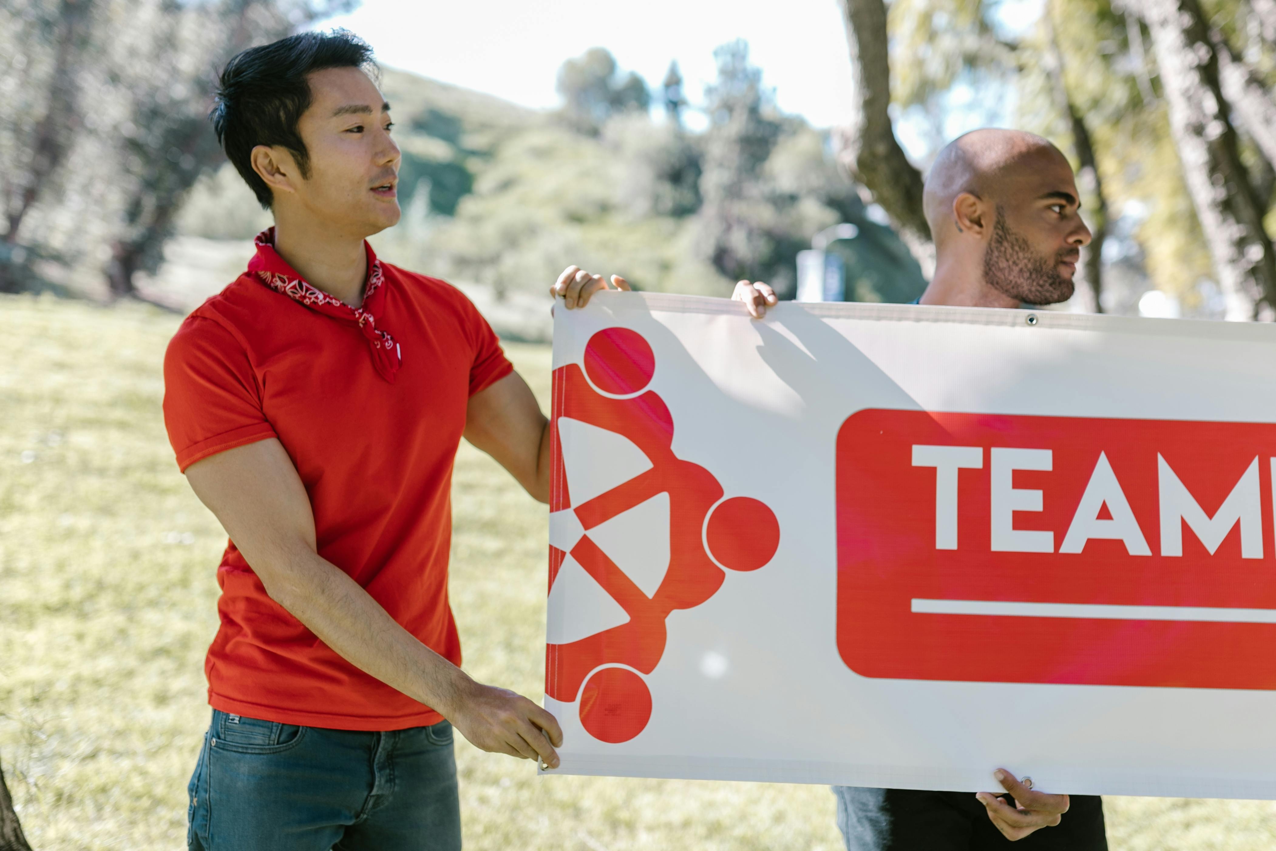 team building bai bien,  team building trong nha,  team building ngoai troi,  tro choi team building,  tour du lich, cong ty du lich Vietravel anh 1