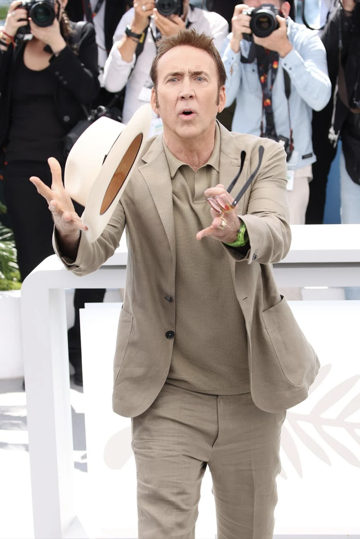 Cannes 2024,  Chris Hemsworth,  Rolex,  Hublot,  Omega anh 10