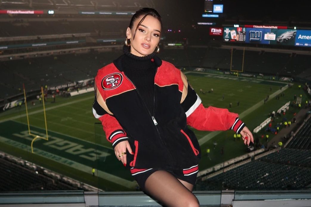 Nang WAG nong bong chinh phuc Taylor Swift hinh anh