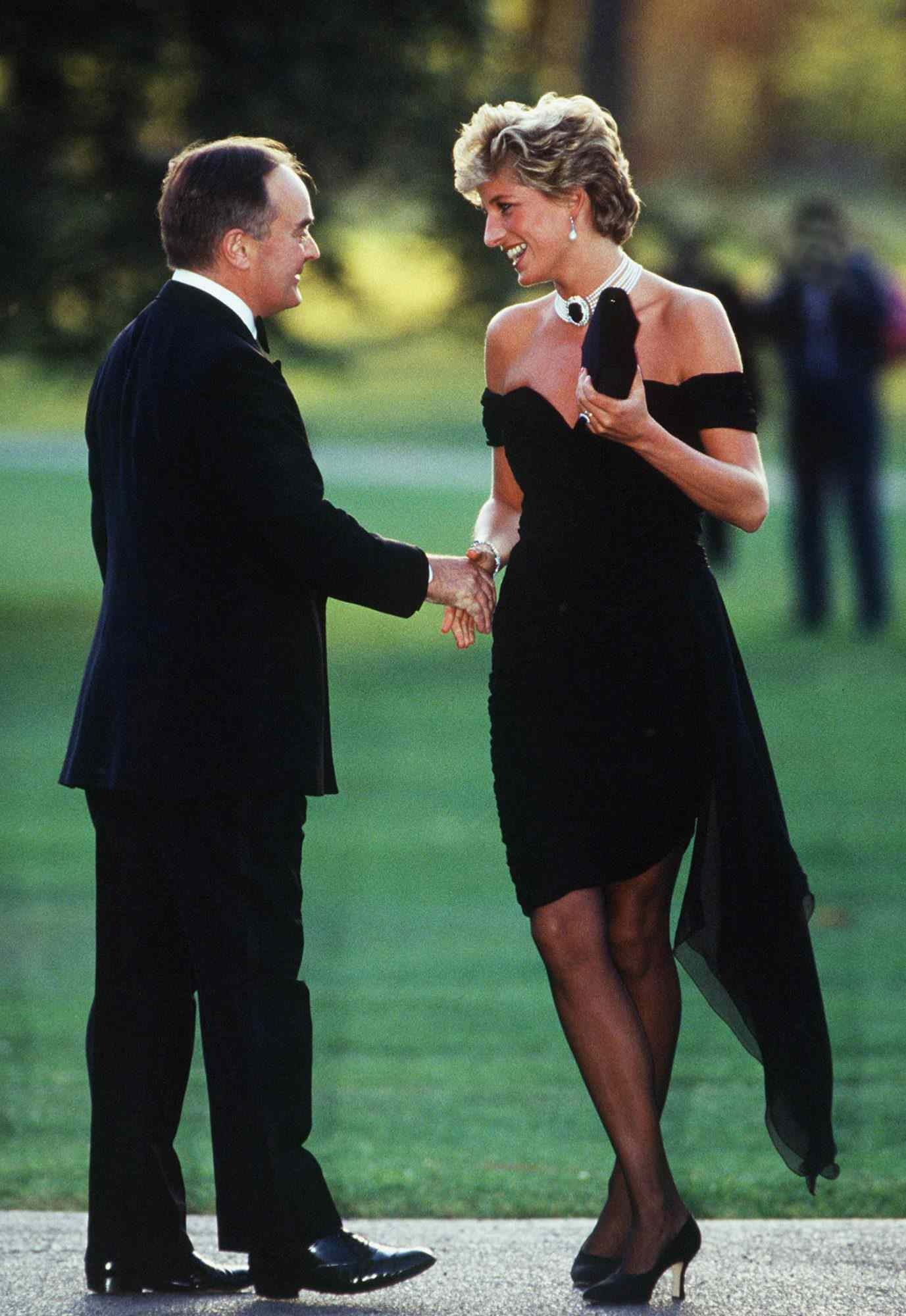princess_di_3_2000_e7c22258cc7e46a6aabd2d5ce9cb2ae8.jpeg