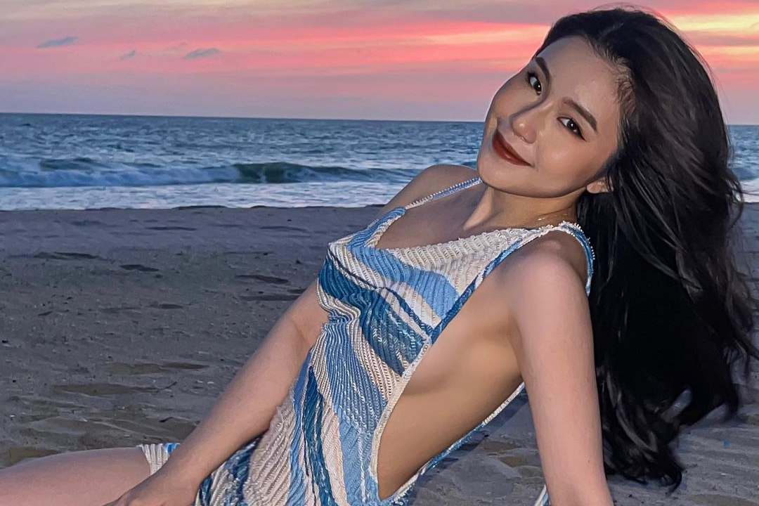 Dien mot len moc nhu Quynh Thi hinh anh