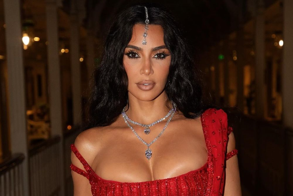 'Bua tiec' kim cuong o dam cuoi cua con trai ty phu giau nhat chau A hinh anh