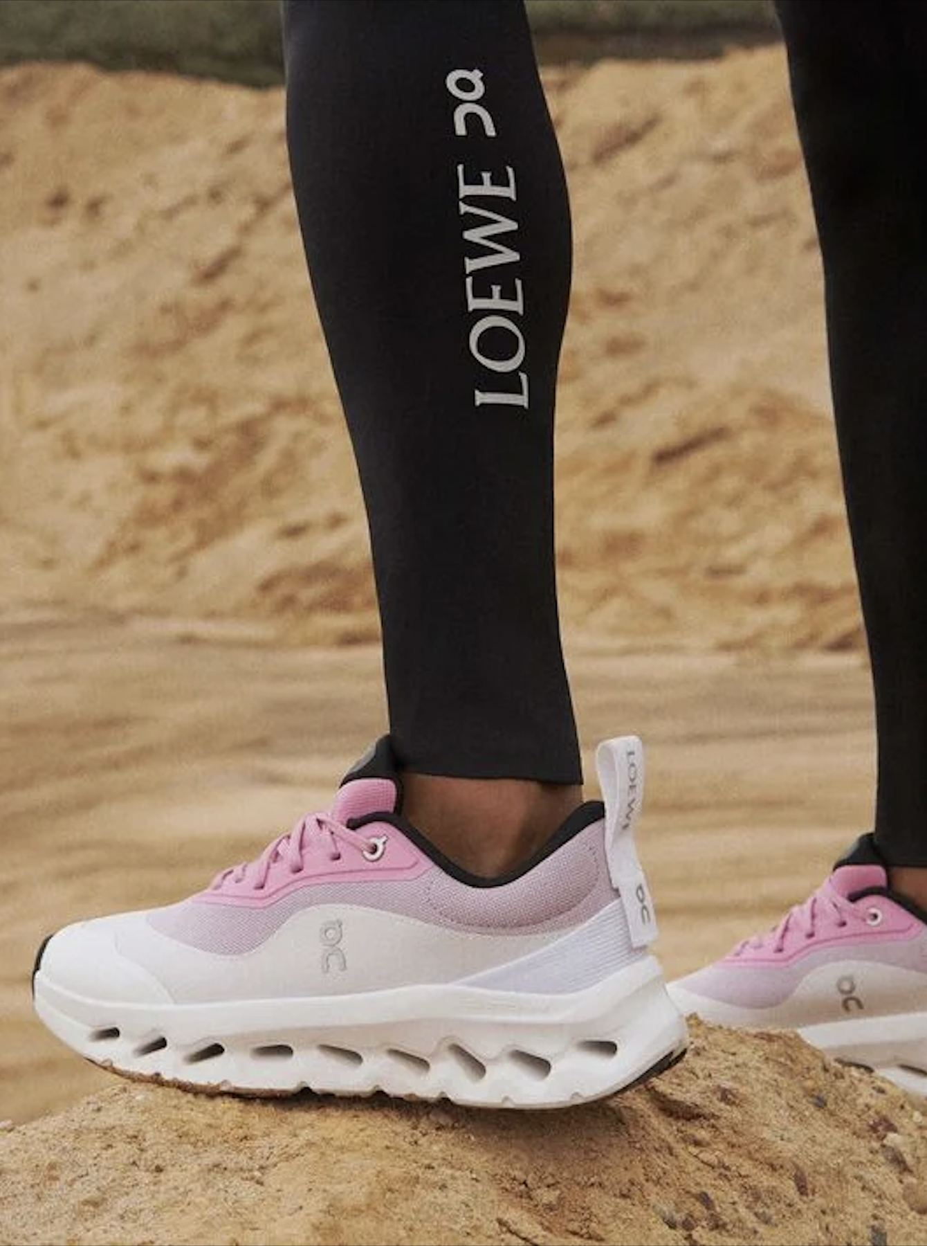 adidas Samba,  SL72 OG,  Bella Hadid,  Bella Hadid kiện adidas,  adidas bị kiện  ảnh 3 adidas Samba,  SL72 OG,  Bella Hadid,  Bella Hadid kien adidas,  adidas bi kien anh 3