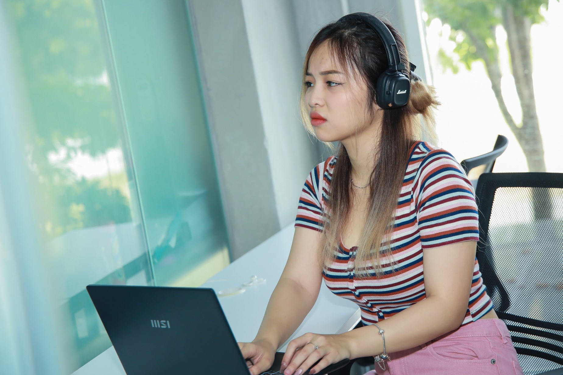 The he nao cung tung la Gen Z khi di lam hinh anh