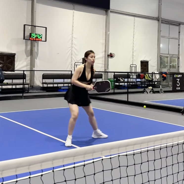 pickleball,  do tap pickleball,  trang phuc pickleball,  Phuong Dung pickleball anh 1