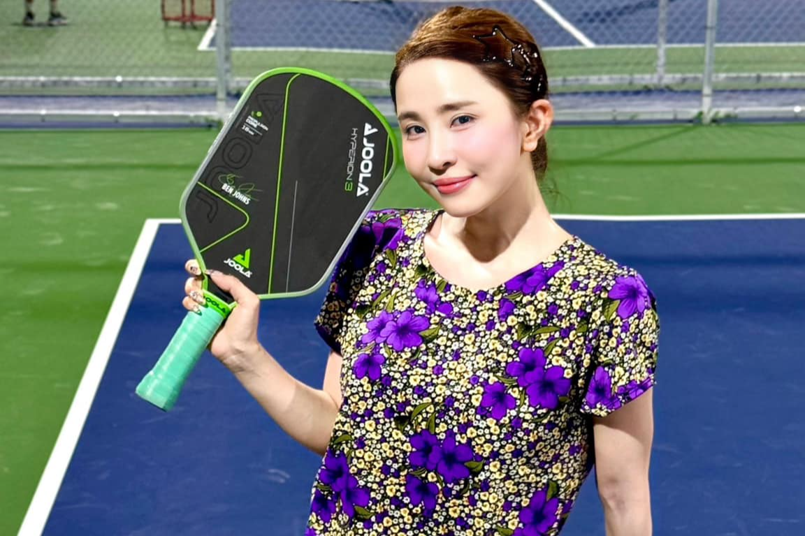 Mac do ngu, ao chong nang ra san pickleball hau tranh cai ho hang hinh anh