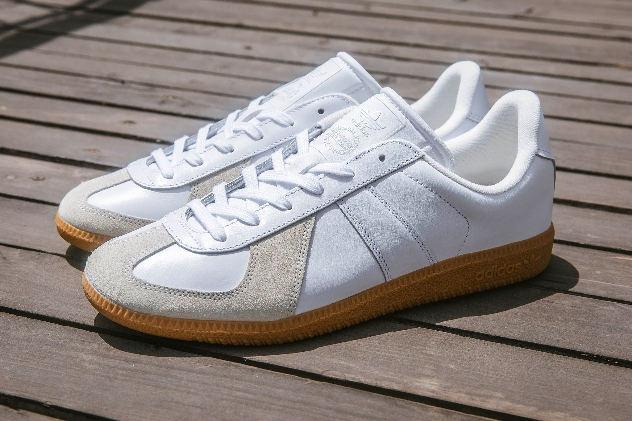 adidas Samba,  sneaker tphcm,  sneaker hà nội,  GAT,  German Army Trainers,  sneakerhead là gì,  sneaker công sở ảnh 6 adidas Samba,  sneaker tphcm,  sneaker ha noi,  GAT,  German Army Trainers,  sneakerhead la gi,  sneaker cong so anh 6