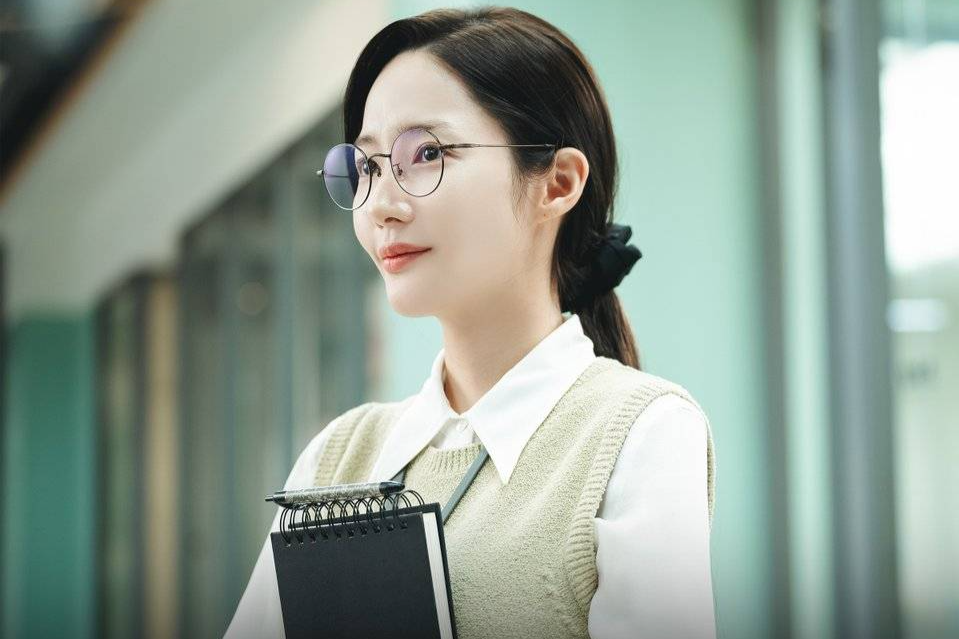 Vang bong nhan vien tre o Samsung, LG hinh anh
