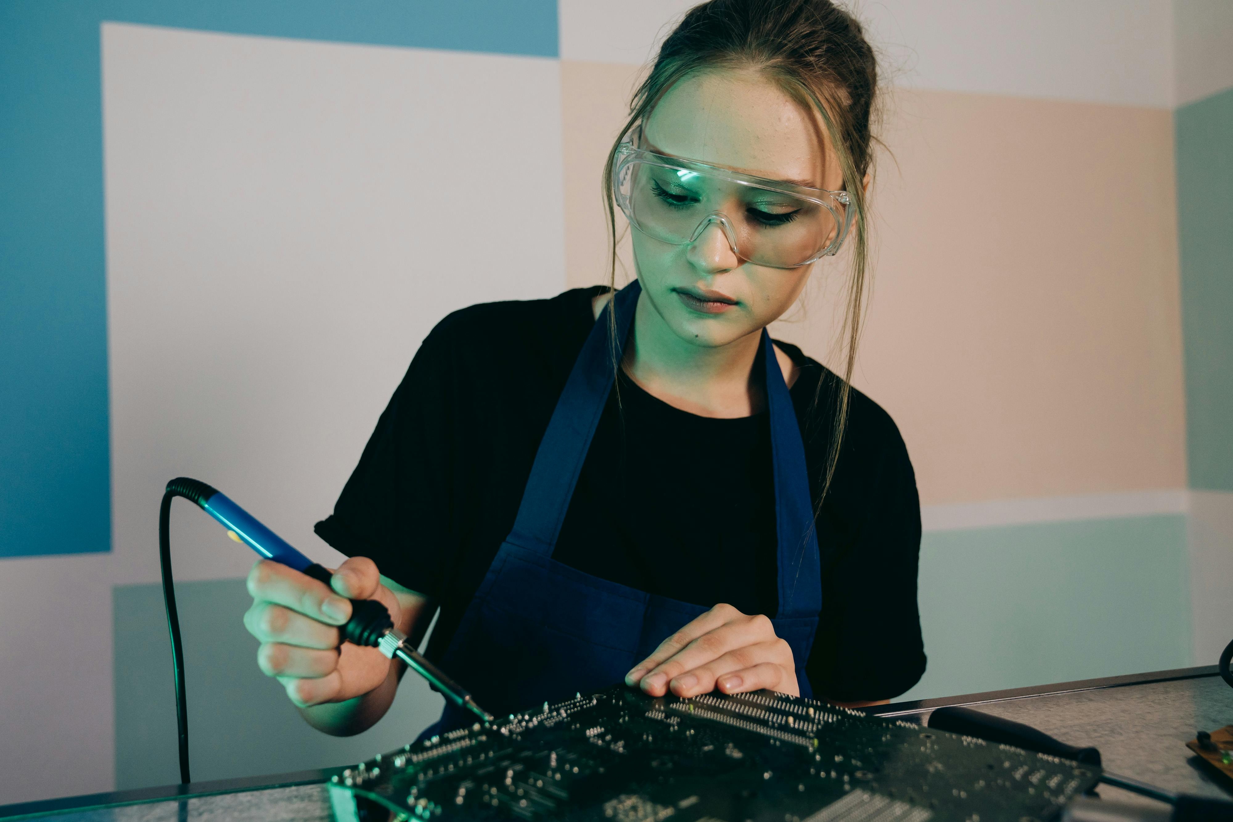 viec lam My,  co con xanh,  ky thuat vien anh 2