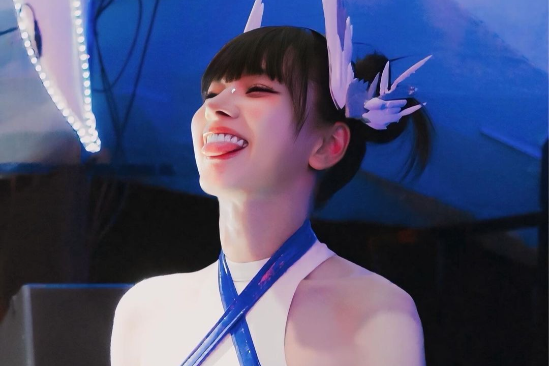 DJ Mie hoa nhan vat game hinh anh