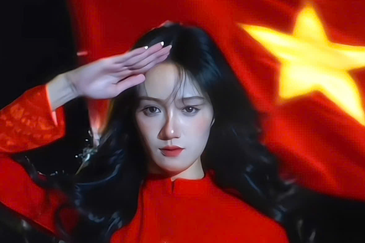 Trao luu 'Quoc ky trong mat' mung Quoc khanh 2/9 gay sot hinh anh