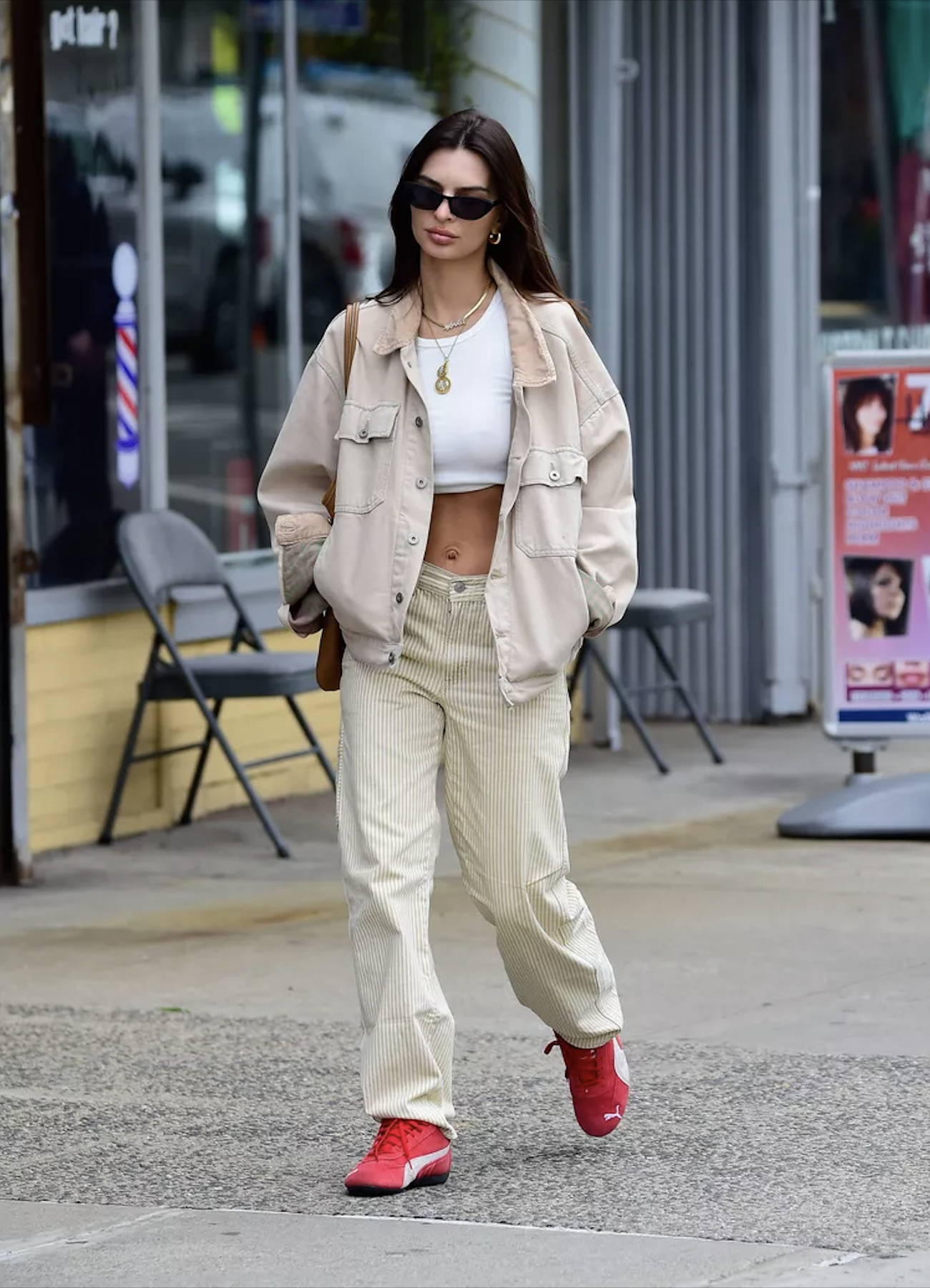 adidas Samba,  Puma Speedcat,  it girl la gi,  rose blackpink,  dua lipa,  dua cong thuc 1, anh 5