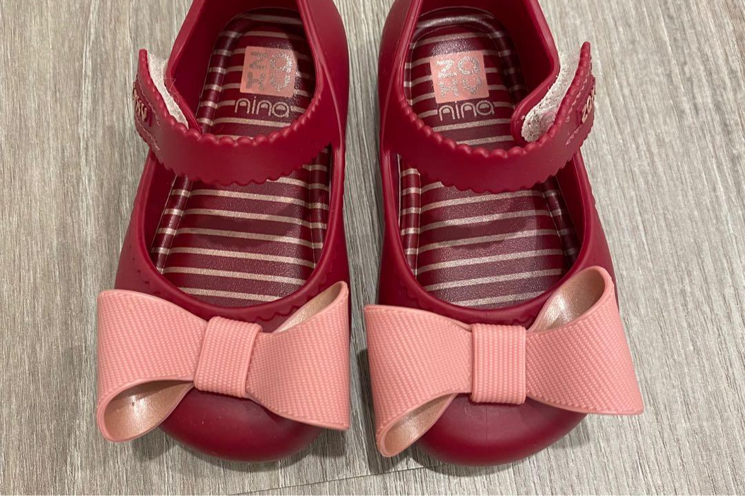 Co gai ban dau gia tu thien 10 trieu dong nhung chi quyen gop 1/100 hinh anh