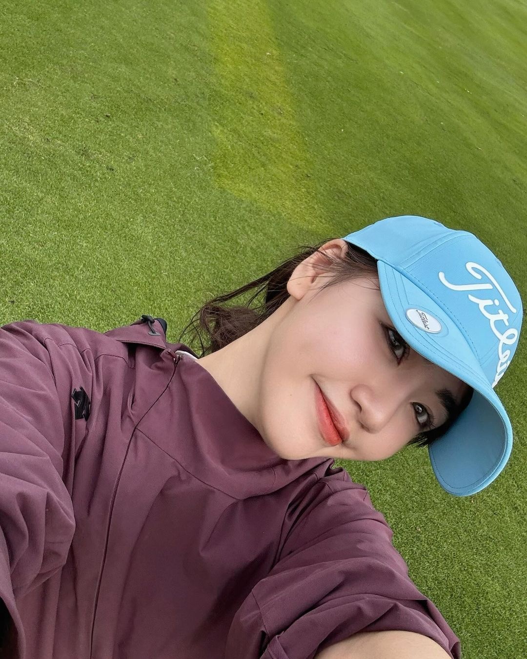 golf Viet Nam,  Decathlon,  Titleist,  Odyssey,  TaylorMade,  thiet bi golf, thi truong golf Viet,  tang lop trung luu, giai tri nguoi giau, Thi truong dung cu golf anh 7