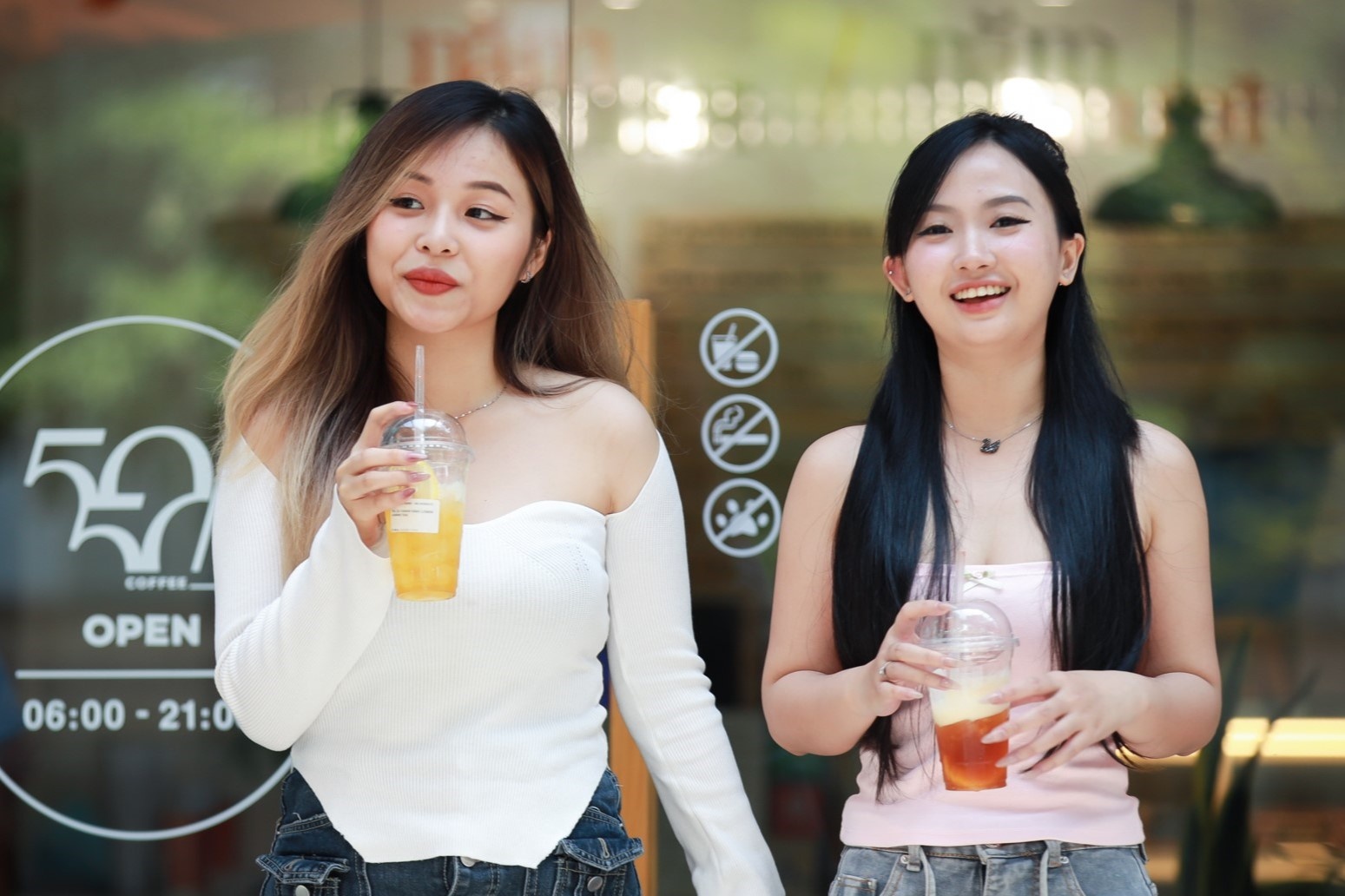 Ai san sang chi 100.000 dong cho moi lan ca phe? hinh anh