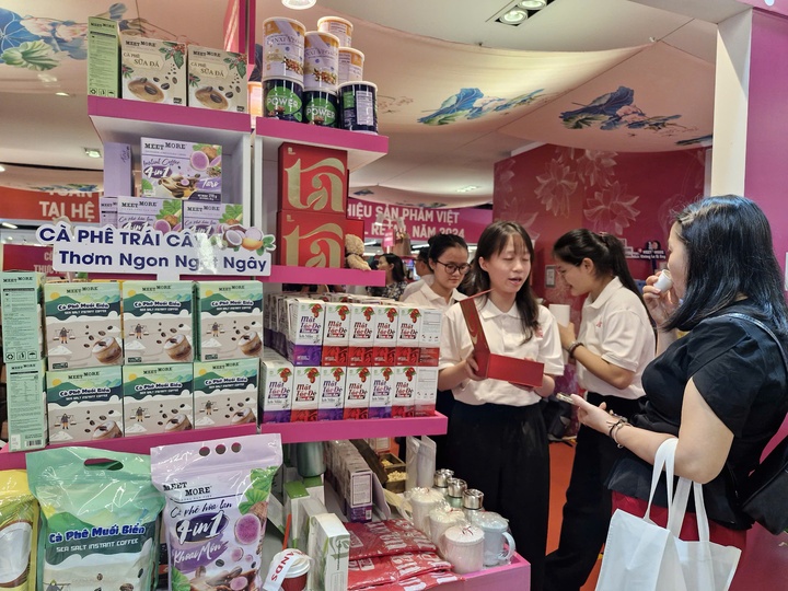 gia ca phe tang anh 3