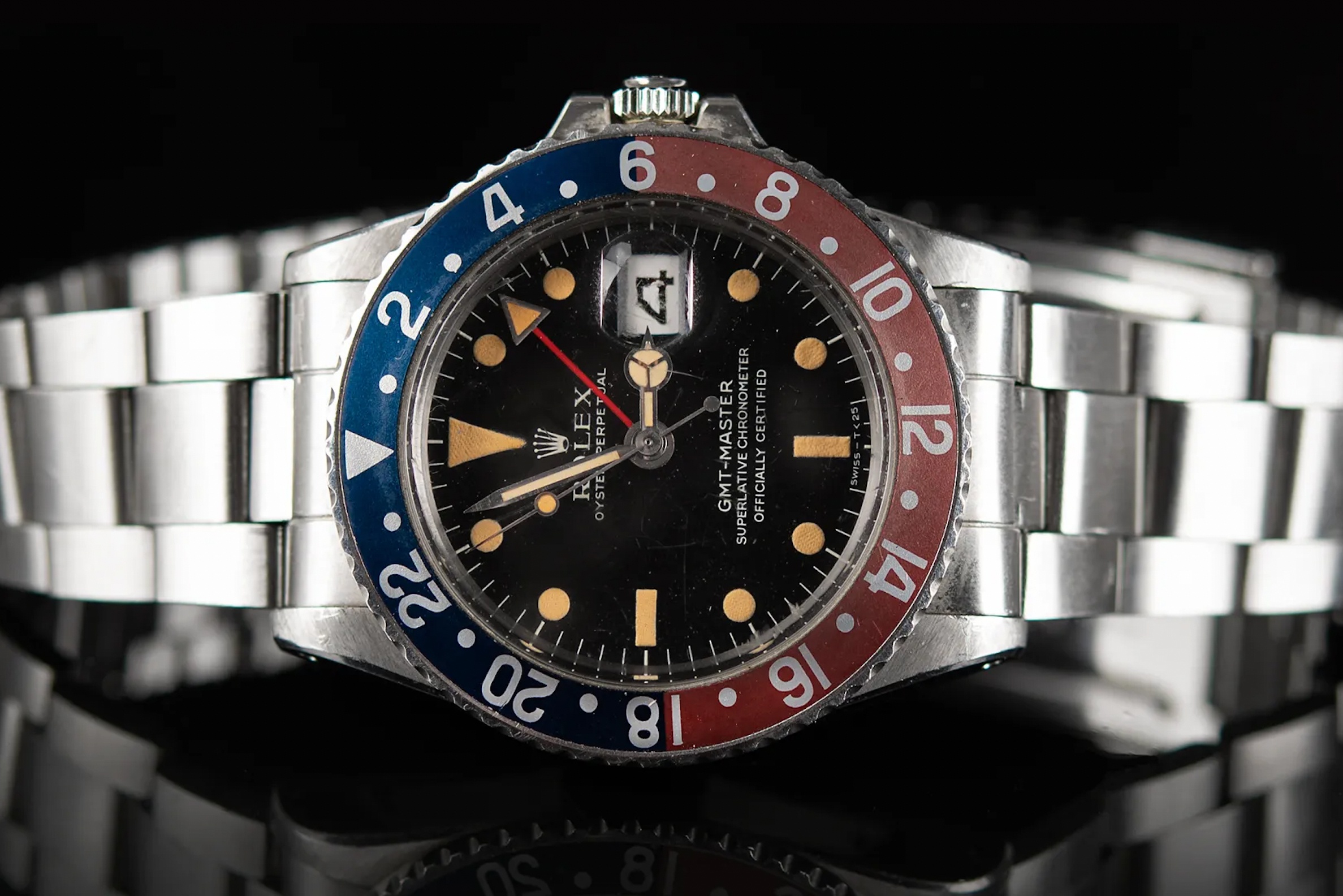 Dau gia dong ho Rolex dau tien 'len' Mat trang hinh anh