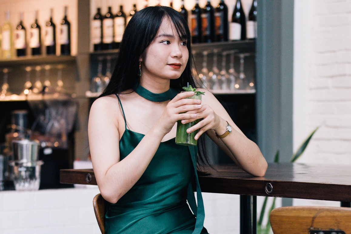 Gen Z thich o nha hon di bar hinh anh