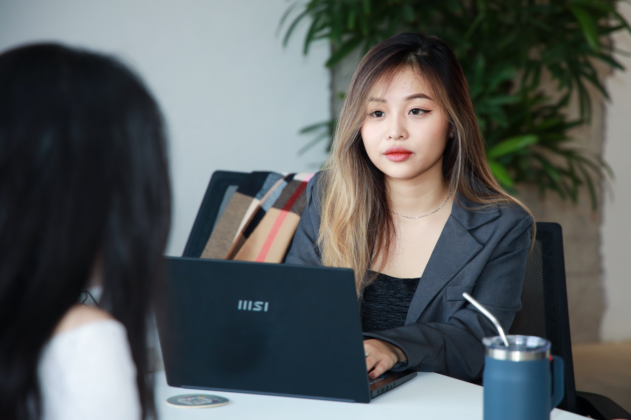 Doi thuc tap sinh thay doi, HR, quan ly cung phai thay doi hinh anh