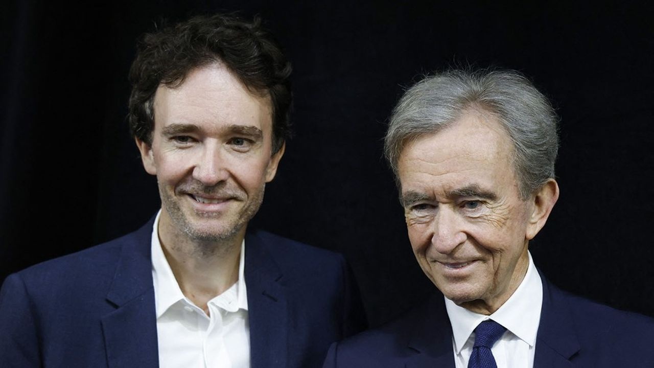 Bernard Arnault,  Antoine Arnault,  LVMH,  Paris FC,  Paris Saint-Germain anh 1