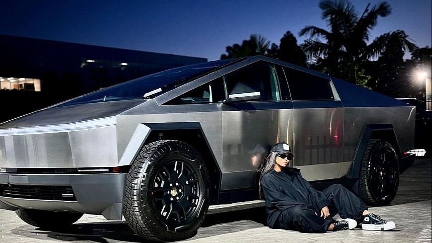ciara_shows_off_her_brand_new_cybertruck_joins_a_very_exclusive_club_231024_7.jpg