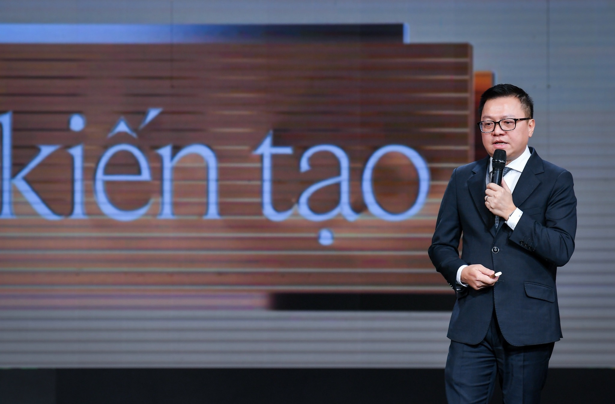 VinFast,  Vu A Dinh,  NESCAFE anh 4