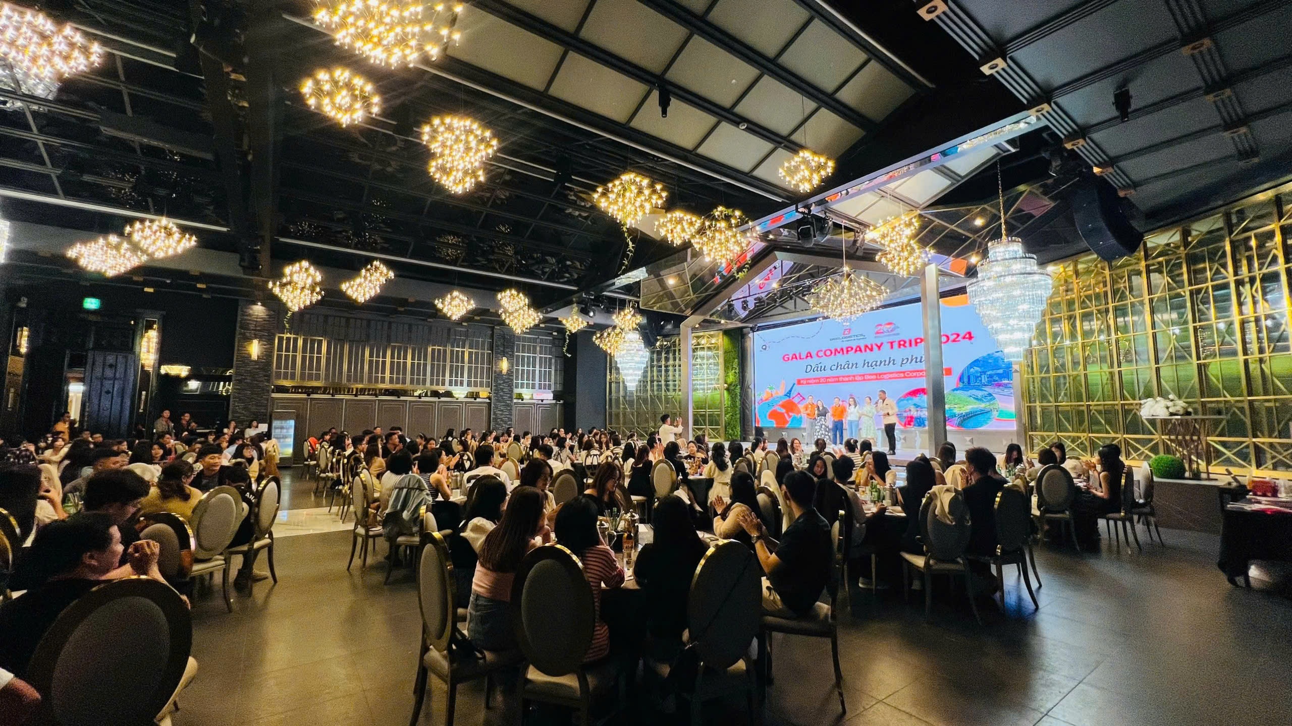 team buiding,  year end party,  YEP,  YEP TPHCM,  YEP Ha Noi anh 3