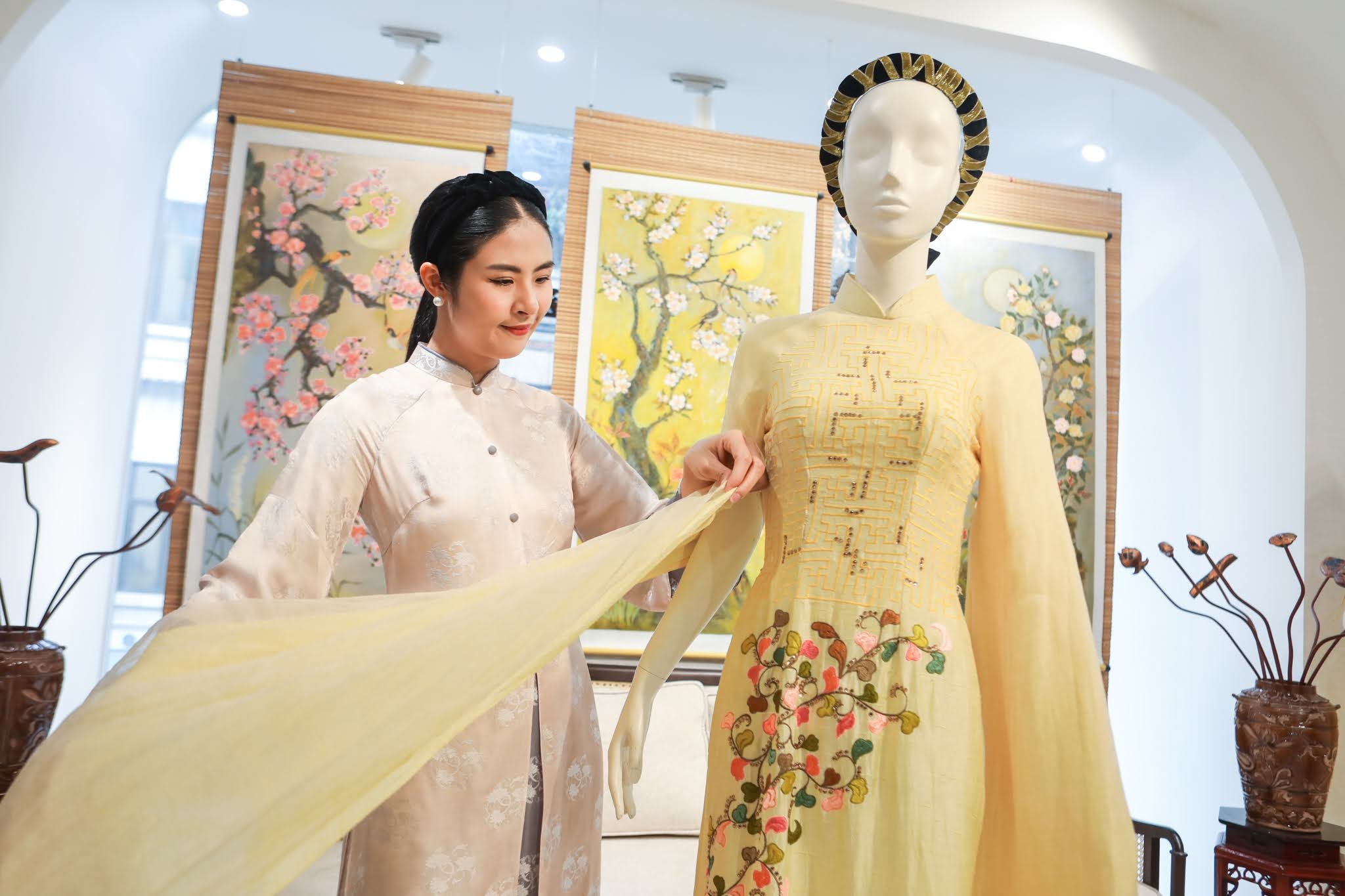 áo dài Tết, áo dài Ngọc Hân, Đặng Ngọc Hân, Hoa hậu Ngọc Hân, áo dài truyền thống, áo dài cách tân ảnh 12 ao dai Tet, ao dai Ngoc Han, Dang Ngoc Han, Hoa hau Ngoc Han, ao dai truyen thong, ao dai cach tan anh 12