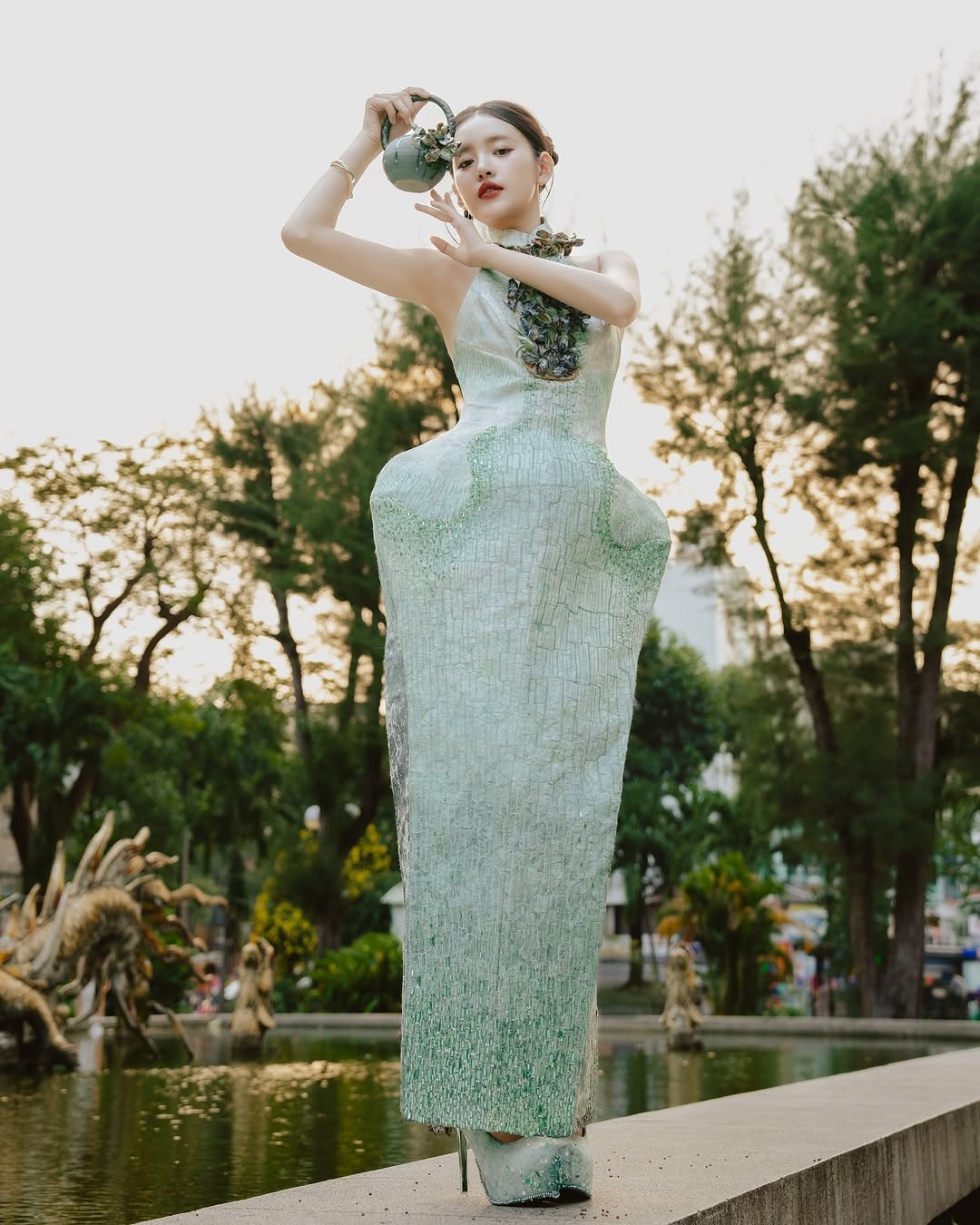 Newsfeed Rate, Lọ Lem, Quyên Qui, Trâm Ngô, Chao, rich kid, rich kid Chao, vợ quốc dân, Khiết Đan, Quyền Linh, con gái Quyền Linh ảnh 2 Newsfeed Rate, Lo Lem, Quyen Qui, Tram Ngo, Chao, rich kid, rich kid Chao, vo quoc dan, Khiet Dan, Quyen Linh, con gai Quyen Linh anh 2