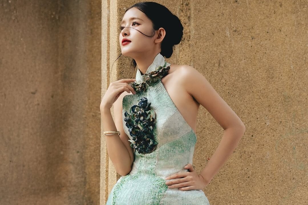 Newsfeed Rate,  Lo Lem,  Quyen Qui,  Tram Ngo,  Chao,  rich kid,  rich kid Chao,  vo quoc dan,  Khiet Dan,  Quyen Linh,  con gai Quyen Linh anh 1