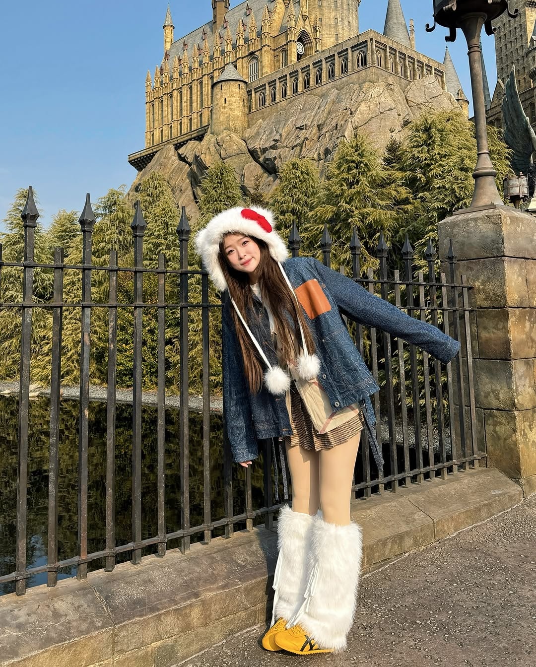 Newsfeed Rate, Lọ Lem, Quyên Qui, Trâm Ngô, Chao, rich kid, rich kid Chao, vợ quốc dân, Khiết Đan, Quyền Linh, con gái Quyền Linh ảnh 9 Newsfeed Rate, Lo Lem, Quyen Qui, Tram Ngo, Chao, rich kid, rich kid Chao, vo quoc dan, Khiet Dan, Quyen Linh, con gai Quyen Linh anh 9