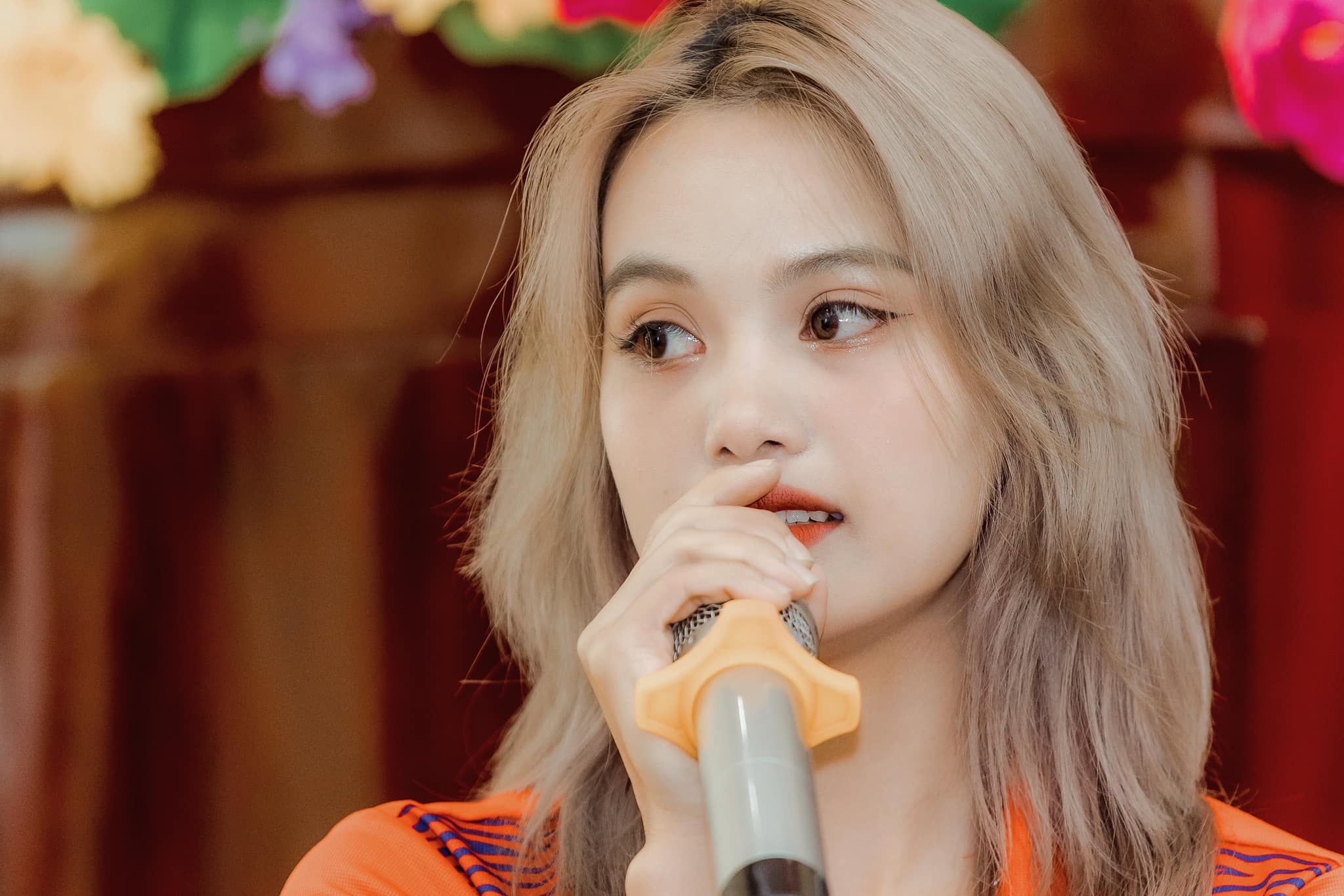 Chuyen tinh cua hot girl ban cung Viet hinh anh